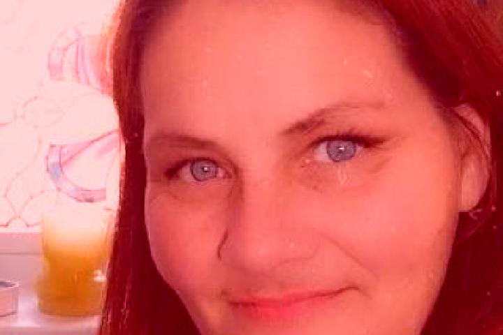 Sienna, 20, a red dark-eyed slavic companion based in Sinkat. Offering Massage, Party Girl, Dinner Date. Available for incall and outcall, day and evening da...