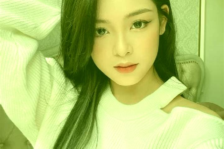 Sienna, 20 — Escort in Gasi, China