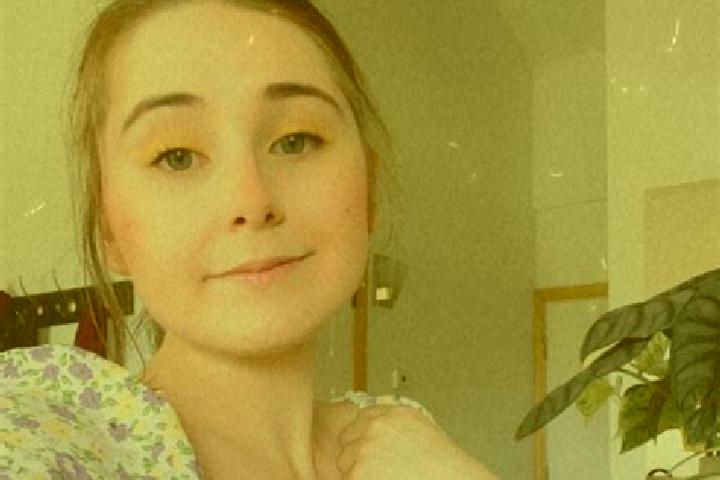 Sienna, 20 — Escort in Lorenz Park, United States