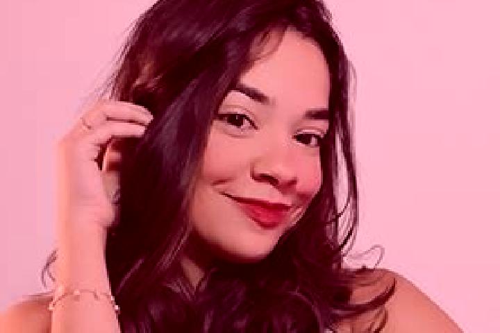Sienna, 20 — Escort in Macajuba, Brazil