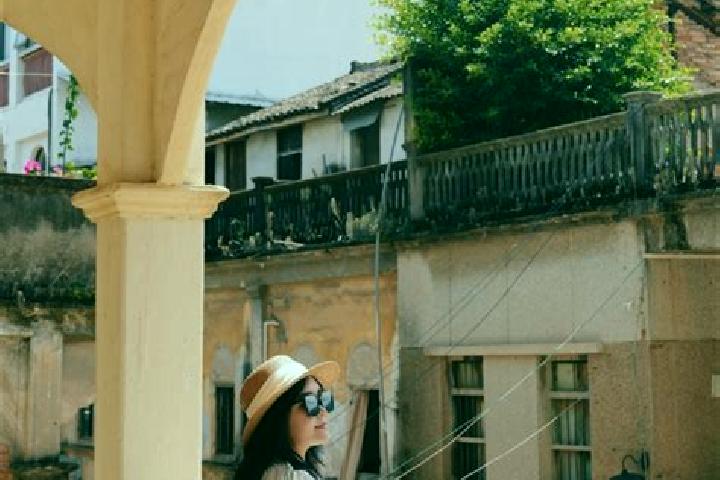 Sienna, 20 — Escort in Meixian, China