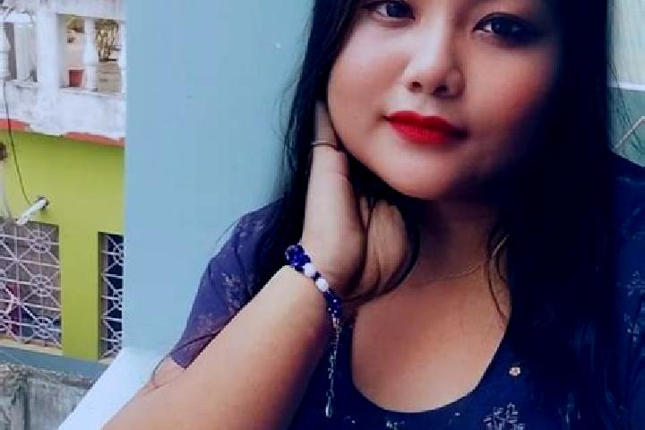 Sienna, 20 — Escort in Munung, Indonesia