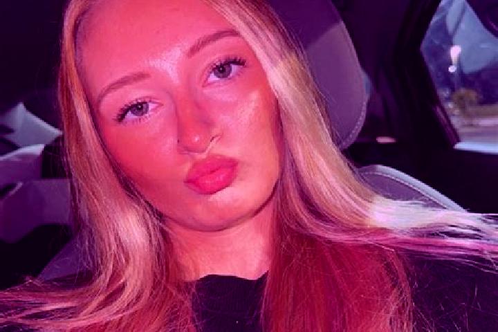 Sienna, 20 — Escort in Sumiton, United States