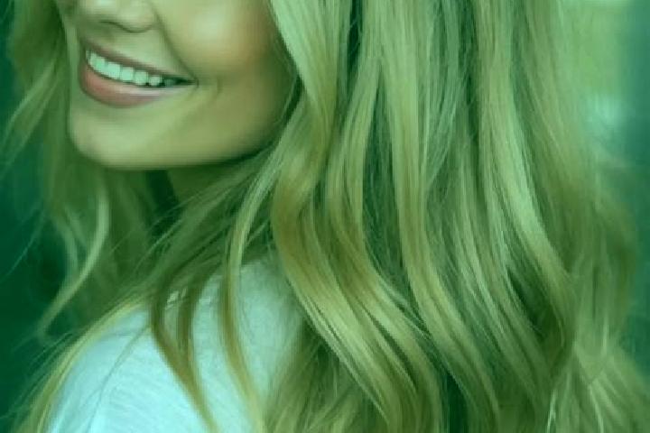 Sienna, 21, a blonde hazel-eyed indian companion based in Trier. Offering OWO, Prostate Massage, 69. Available for incall and outcall, day and evening dates.