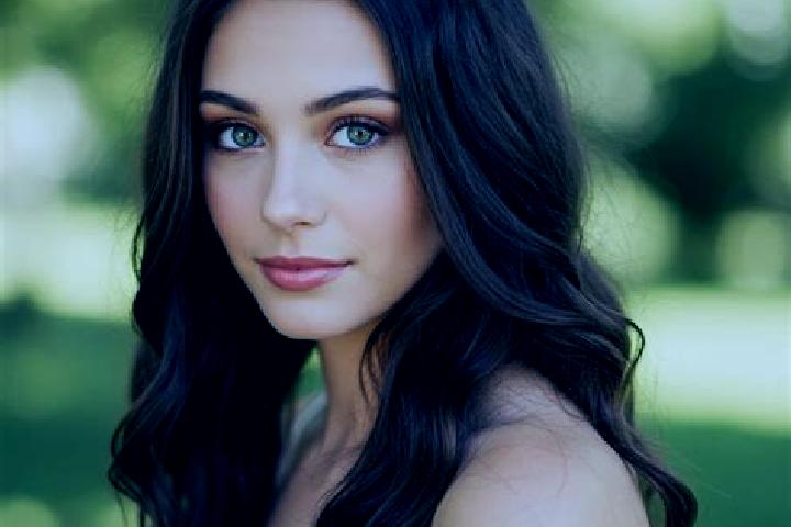 Sienna, 21, a brunette hazel-eyed indian companion based in Gloverville. Offering CIM, Roleplay, OWO, Couples. Available for incall and outcall, overnight bo...