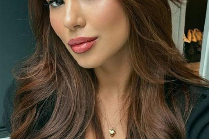 Sienna, 21, a chestnut dark-eyed asian companion based in Naranjito de Copal. Offering Domination, A-Level, Dinner Date. Available for incall and outcall, da...