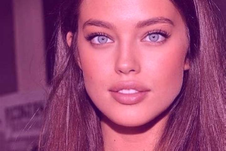Sienna, 21, a chestnut grey-eyed caucasian companion based in Bamencheng. Offering Domination, 69, Tantra, GFE. Available for incall and outcall, day and eve...