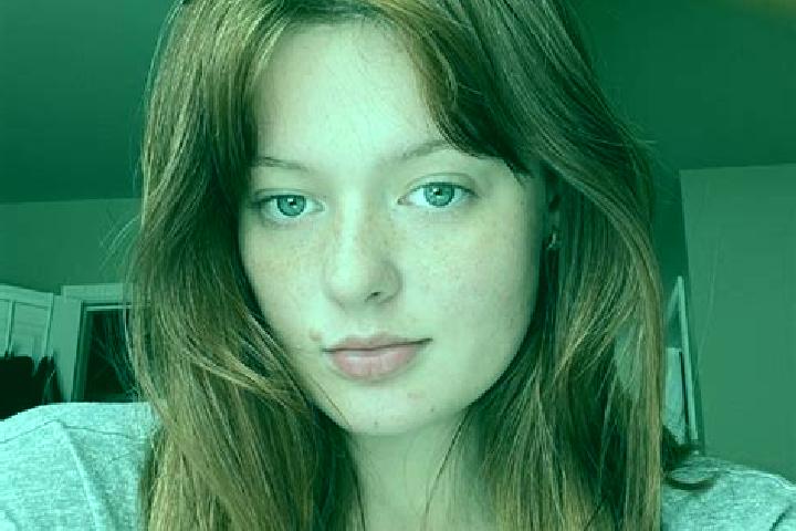 Sienna, 21, a red brown-eyed slavic companion based in Rasun Anterselva - Rasen-Antholz. Offering Dinner Date, CIM, Couples, Fetish. Available for incall and...