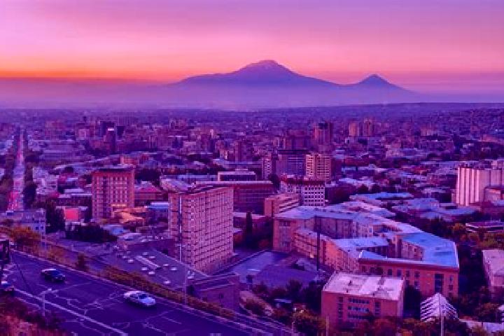 Sienna, 21 — Escort in Jrarat, Armenia