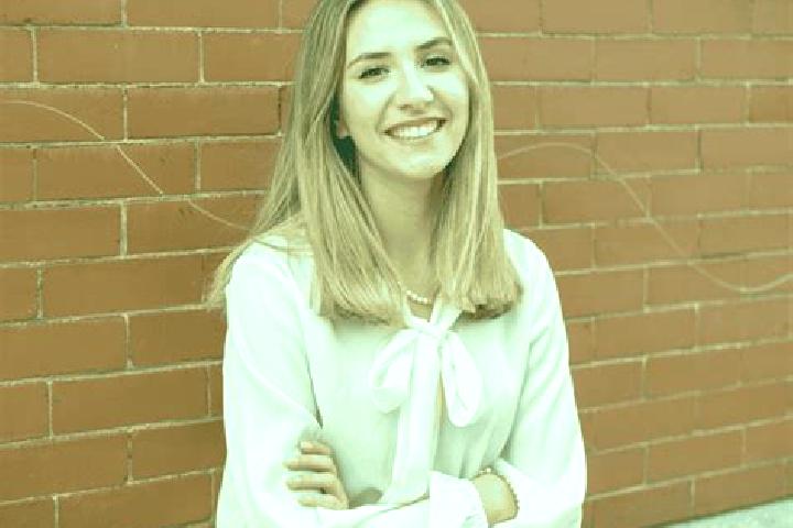 Sienna, 21 — Escort in Luckey, United States