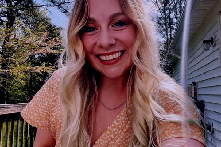 Sienna, 21 — Escort in Newport News, United States