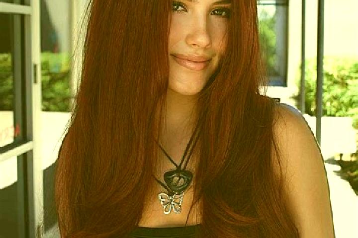 Sienna, 22, a auburn dark-eyed mixed companion based in Cabedelo. Offering Fetish, Deep French Kissing, Massage, OWO. Available for incall and outcall, overn...