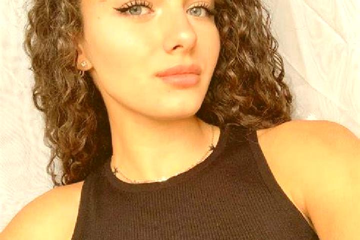 Sienna, 22, a black blue-eyed middle eastern companion based in San Benedetto dei Marsi. Offering A-Level, OWO, Fetish, Party Girl. Available for incall and ...