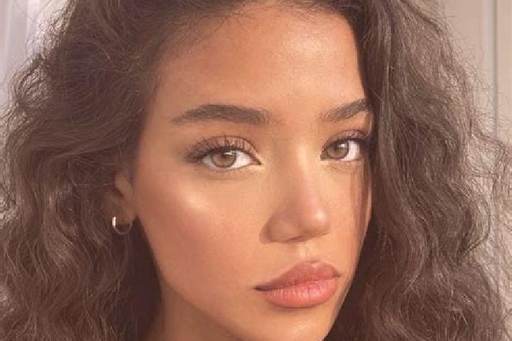 Sienna, 22, a black brown-eyed mediterranean companion based in Guanli. Offering Tantra, Domination, Dinner Date. Available for incall and outcall, overnight...