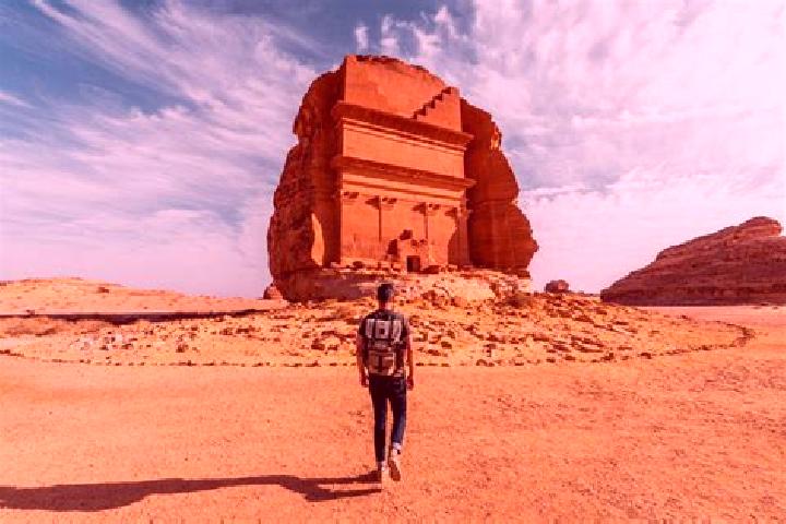 Sienna, 22 — Escort in Al Munayzilah, Saudi Arabia