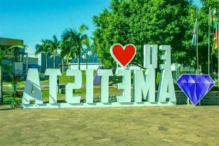 Sienna, 22 — Escort in Ametista do Sul, Brazil