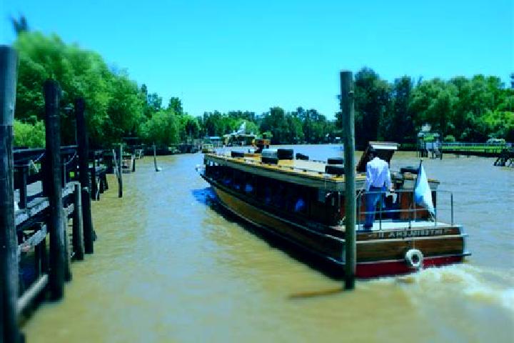 Sienna, 22 — Escort in Delta del Tigre, Uruguay