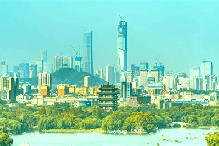 Sienna, 22 — Escort in Jin an, China