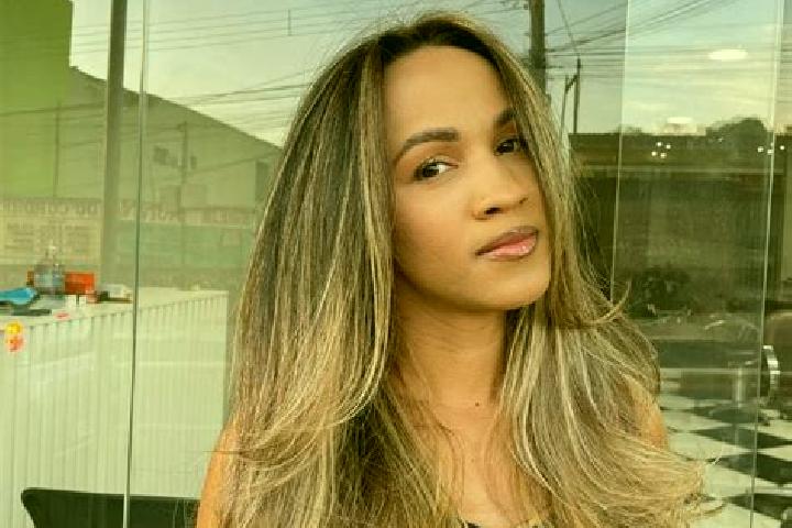 Sienna, 22 — Escort in Sarzedo, Brazil