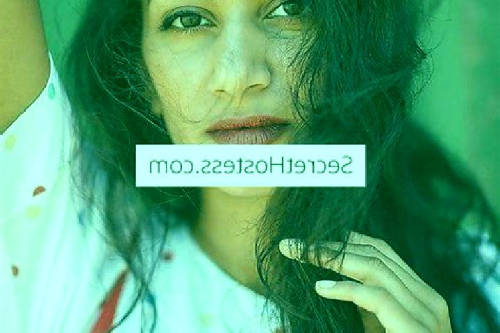 Sienna, 23, a black blue-eyed indian companion based in Jinan. Offering Party Girl, Massage, Girlfriend Experience, Travel Companion. Available for incall an...