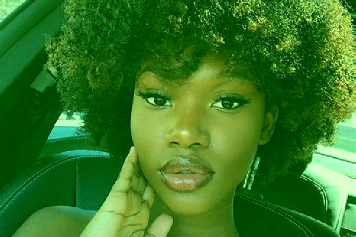 Sienna, 23, a black brown-eyed ebony companion based in Divnynske. Offering BDSM, Fetish, OWO. Available for incall and outcall, day and evening dates.