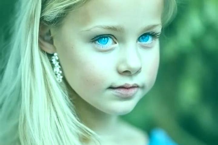 Sienna, 23, a blonde blue-eyed caribbean companion based in Wiri. Offering A-Level, Duos, Party Girl. Available for incall and outcall, day and evening dates.