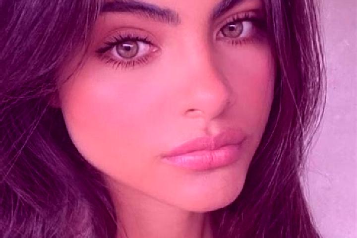 Sienna, 23, a brunette dark-eyed caucasian companion based in Rio Verde. Offering Overnight, Tantra, Couples. Available for incall and outcall, overnight boo...