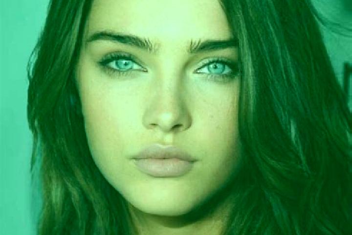 Sienna, 23, a brunette dark-eyed mixed companion based in Xiaopingba. Offering Overnight, CIM, A-Level, Massage, Deep French Kissing. Available for incall an...