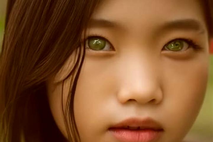 Sienna, 23, a red green-eyed asian companion based in Mazariegos. Offering BDSM, Domination, Fetish, Roleplay. Available for incall and outcall, overnight bo...