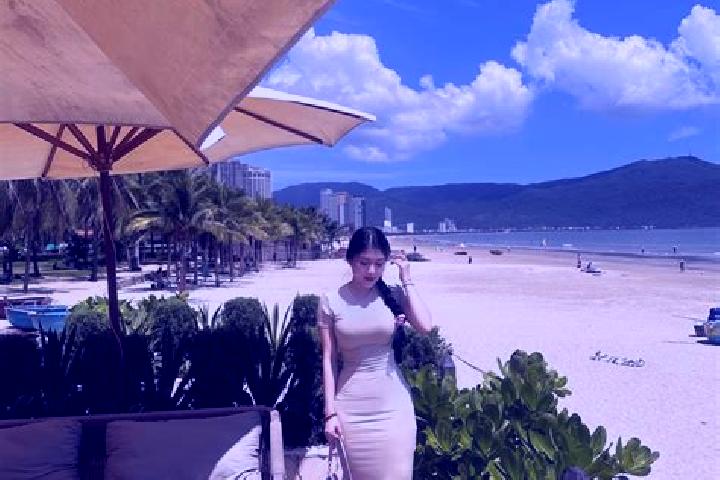 Sienna, 23 — Escort in Aye Ka Rit, Myanmar