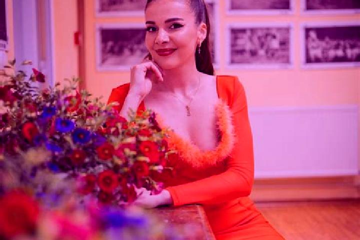 Sienna, 23 — Escort in Cunta, Romania