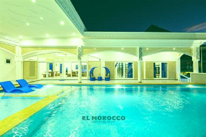 Sienna, 23 — Escort in El Akarta, Morocco