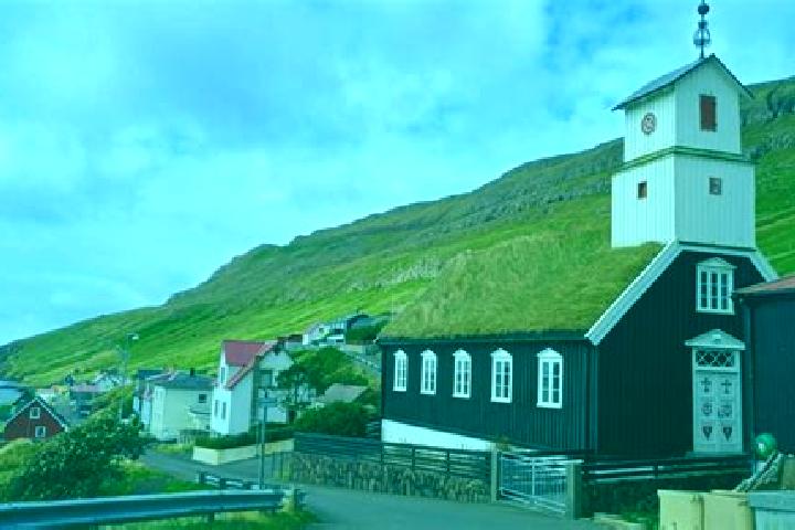 Sienna, 23 — Escort in Hov, Faroe Islands