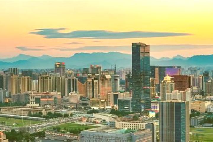 Sienna, 23 — Escort in Huaming, China