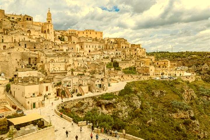 Sienna, 23 — Escort in Matera, Italy