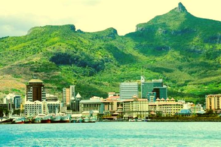 Sienna, 23 — Escort in Port Louis, Mauritius