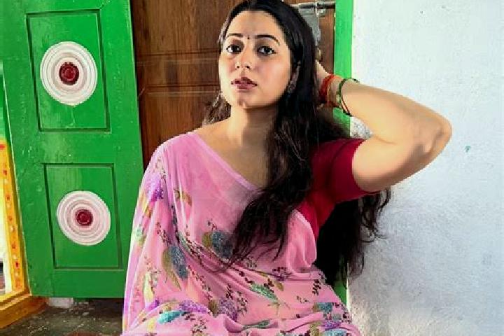 Sienna, 23 — Escort in Tiruchanur, India