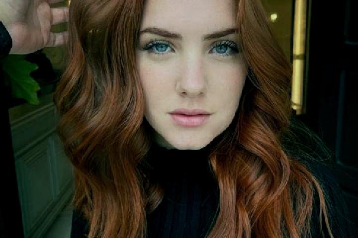 Sienna, 24, a auburn blue-eyed middle eastern companion based in Tbilisskaya. Offering OWO, Domination, Massage, Striptease. Available for incall and outcall...