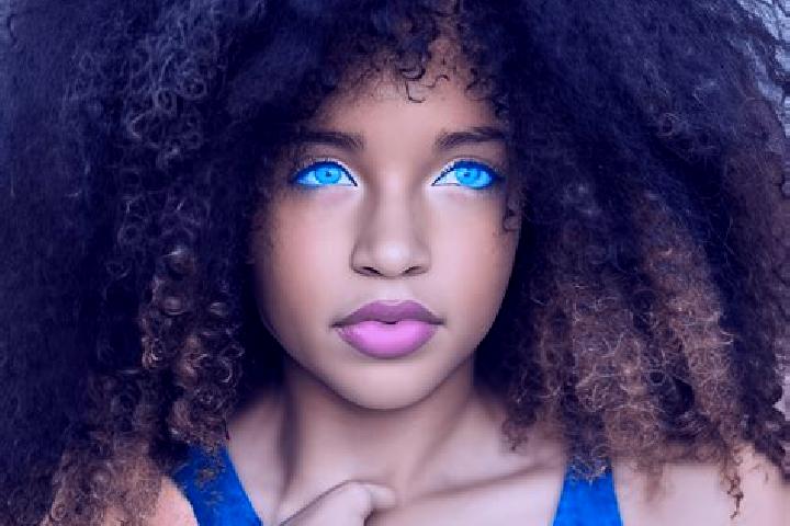 Sienna, 24, a black blue-eyed mixed companion based in Tarbes. Offering Roleplay, OWO, Overnight, Fetish. Available for incall and outcall, day and evening d...