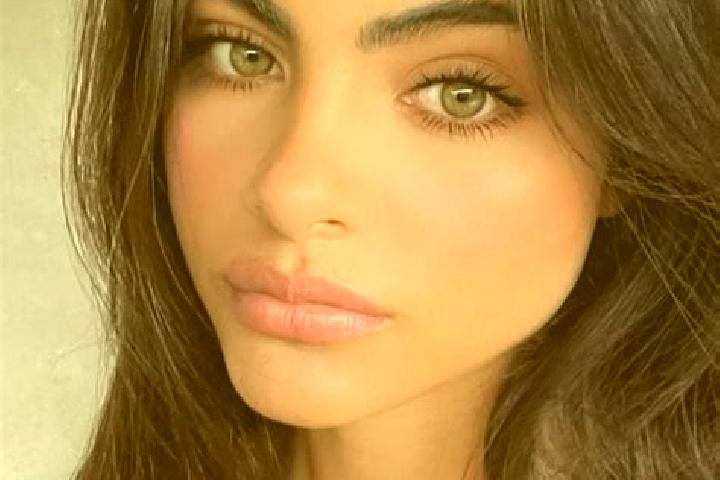 Sienna, 24, a black hazel-eyed middle eastern companion based in Caceres. Offering Massage, Couples, Erotic Massage. Available for incall and outcall, day an...