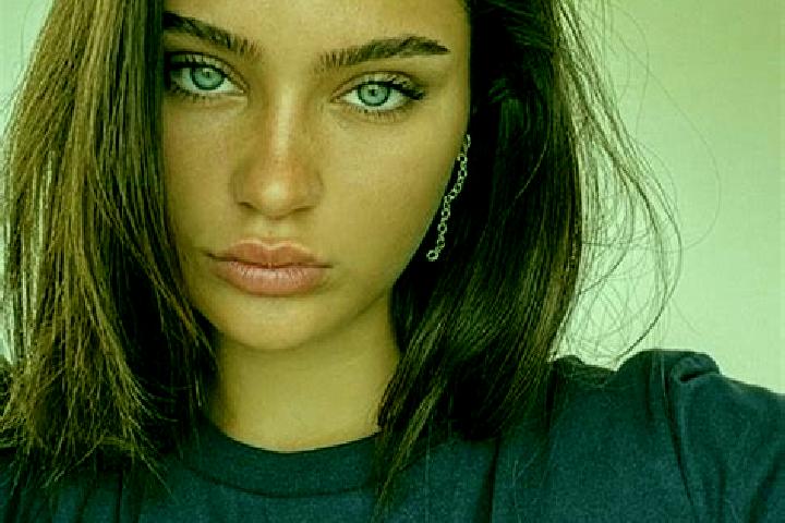 Sienna, 24, a brunette dark-eyed ebony companion based in Etteldorf. Offering Couples, Striptease, 69, Duos. Available for incall and outcall, overnight book...