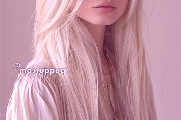 Sienna, 24, a platinum blonde blue-eyed mixed companion based in Gracemere. Offering Deep French Kissing, BDSM, Fetish. Available for incall and outcall, ove...