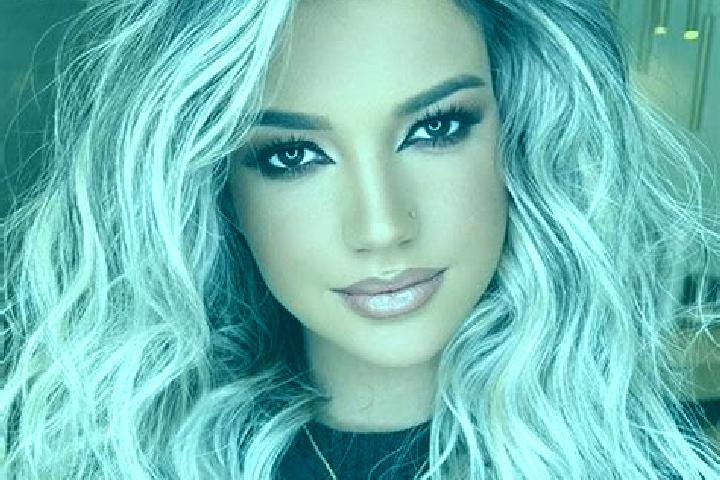 Sienna, 24, a platinum blonde brown-eyed latina companion based in Solnice. Offering Fetish, Dinner Date. Available for incall and outcall, day and evening d...