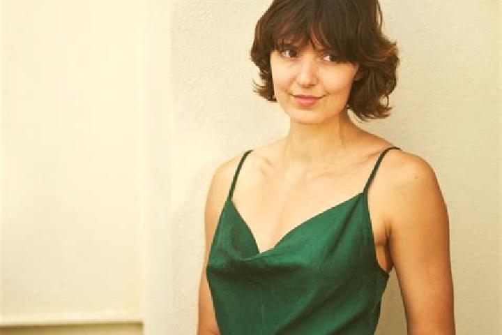 Sienna, 24 — Escort in Abos, France