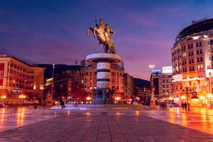 Sienna, 24 — Escort in Belcista, North Macedonia