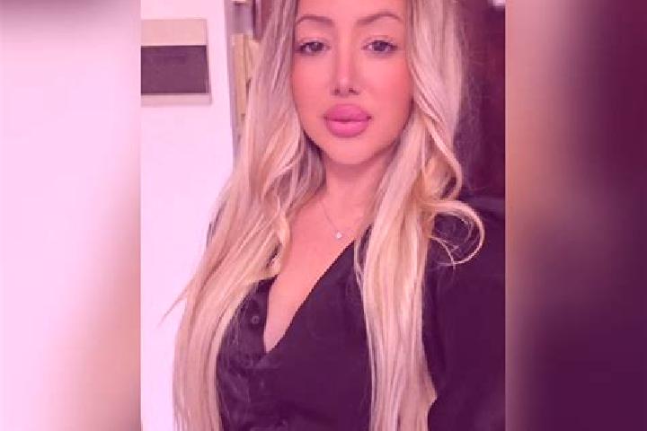 Sienna, 24 — Escort in Florina, Greece