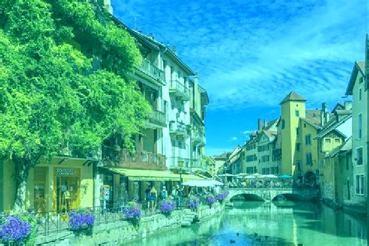 Sienna, 24 — Escort in Gauciel, France