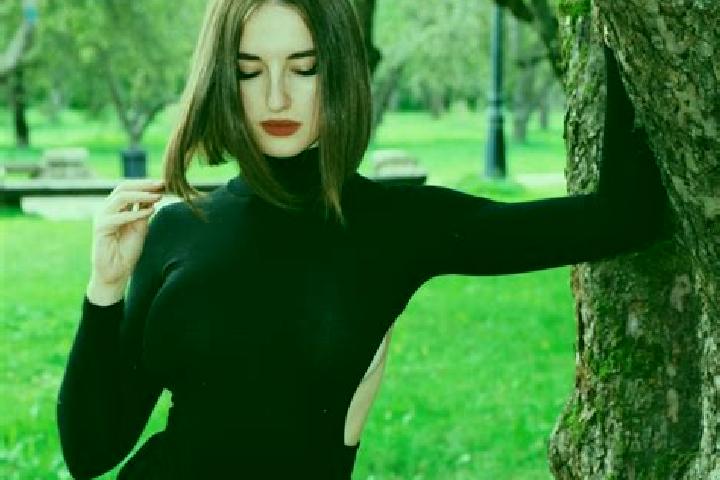 Sienna, 24 — Escort in Rogovskaya, Russia