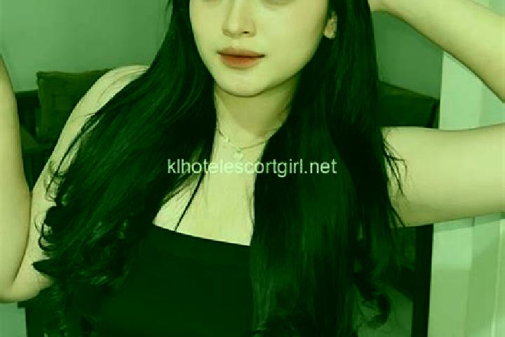Sienna, 24 — Escort in Tiara, Indonesia