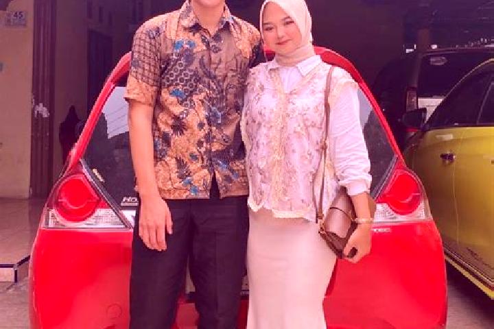 Sienna, 24 — Escort in Totok, Indonesia